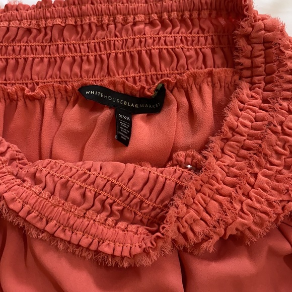 Off-Shoulder Top - Picture 2 of 3